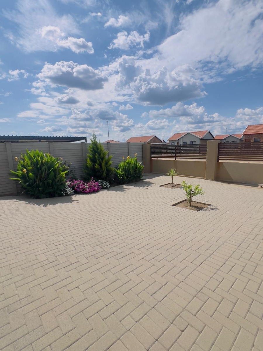 To Let 1 Bedroom Property for Rent in Hillside View Free State